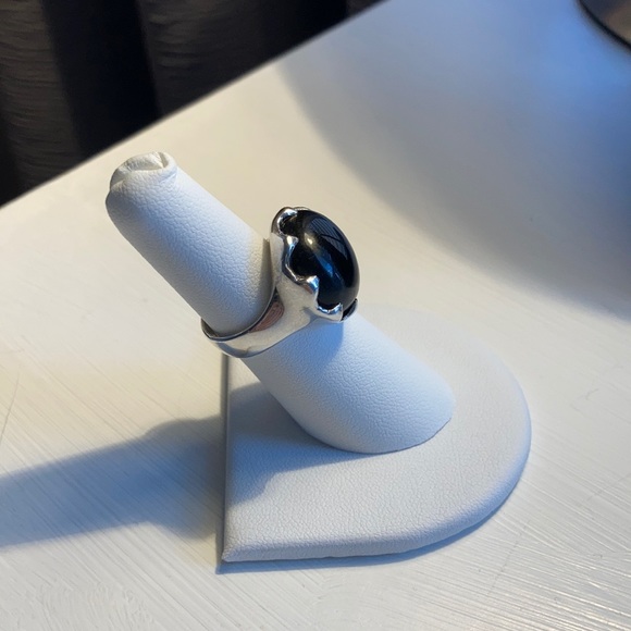 Statement ring - Picture 2 of 5